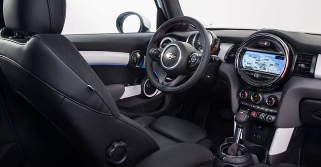 2016 Mini Hatch 5D Cooper  第6張相片