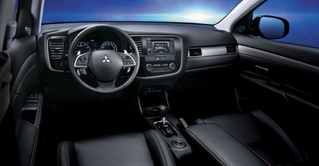 2016 Mitsubishi Outlander 雅緻型  第10張相片