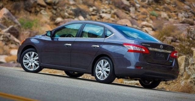 2016 Nissan Sentra 1.8 傳奇版  第3張相片