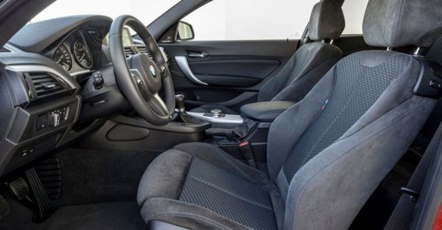 2018 BMW 1-Series M140i Shadow Edition手排版  第10張相片