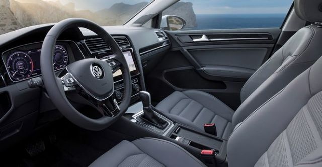 2018 Volkswagen Golf 230 TSI Comfortline  第9張相片