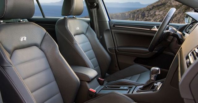 2018 Volkswagen Golf R  第9張相片