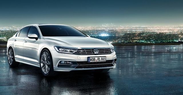 2018 Volkswagen Passat Sedan 400 TDI R-Line  第3張相片
