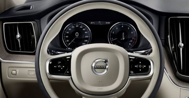 2018 Volvo XC60 T5 Momentum安全旗艦版  第5張相片