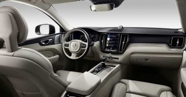 2018 Volvo XC60 T5 Momentum安全旗艦版  第6張相片