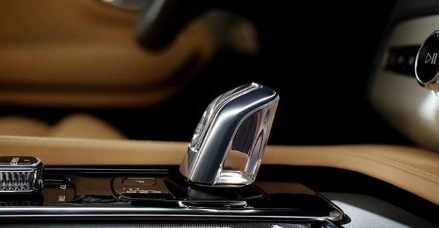 2018 Volvo XC90 T8 Inscription七人座  第8張相片