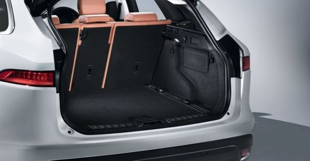 2018 Jaguar F-Pace Prestige 35T AWD  第10張相片