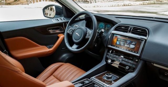 2018 Jaguar F-Pace R-Sport 25T RWD  第8張相片