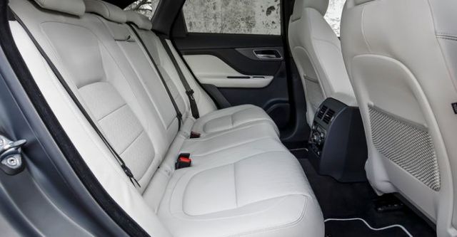 2018 Jaguar F-Pace S AWD  第8張相片