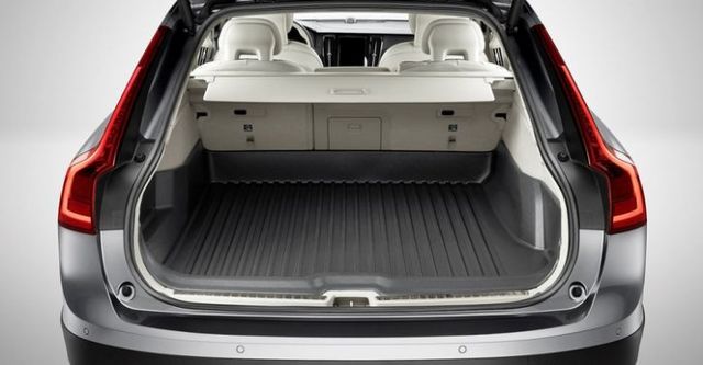 2017 Volvo V90 Cross Country D5 Plus AWD  第6張相片