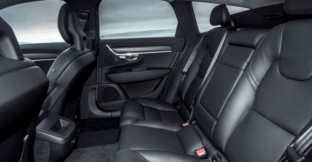 2017 Volvo V90 Cross Country D5 Plus AWD  第7張相片