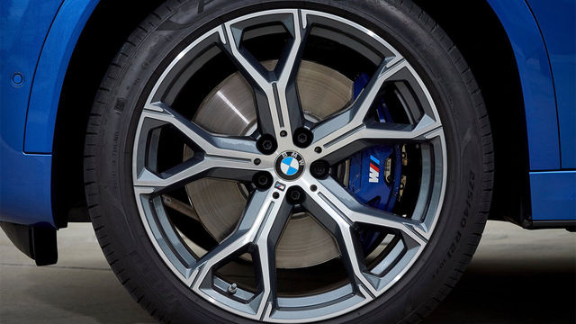 2021 BMW X6 M50i  第3張相片