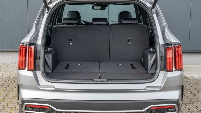 2021 Kia Sorento 經典版7人座  第8張相片