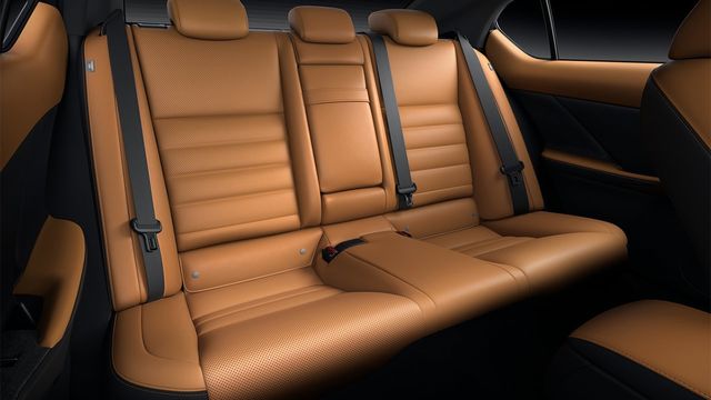 2021 Lexus IS 300h頂級版  第8張相片
