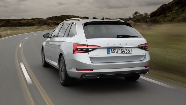 2021 Skoda Superb Combi 2.0 TSI Sportline  第4張相片