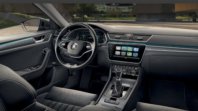 2021 Skoda Superb Sedan 2.0 TSI L&K尊榮動力版  第7張相片