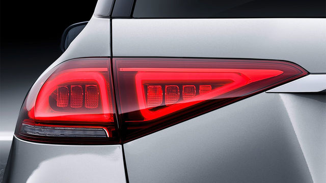 2021 M-Benz GLE 300d 4MATIC  第5張相片