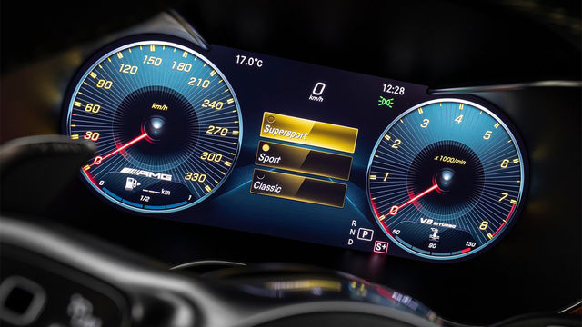 2021 M-Benz C-Class Sedan AMG C63進化版  第7張相片