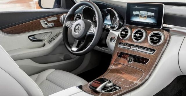 2018 M-Benz C-Class Sedan C180  第5張相片