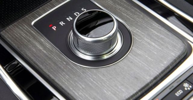 2018 Jaguar XF R-Sport 25t  第8張相片