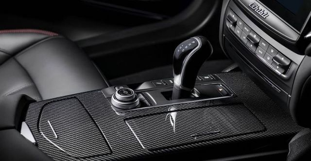2018 Maserati Ghibli GranSport  第10張相片