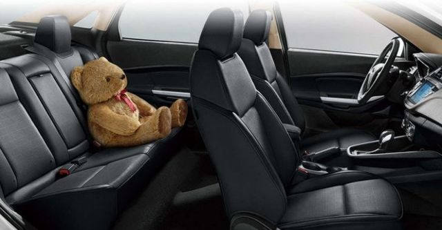 2018 Ford Escort 1.5時尚型  第6張相片