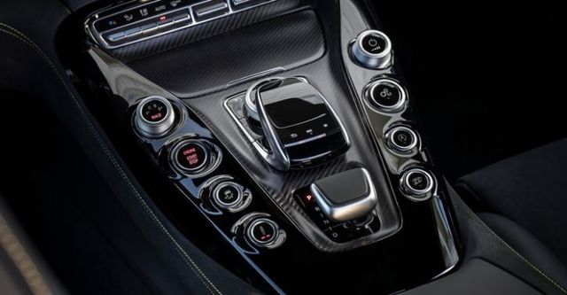 2018 M-Benz AMG GT R 4.0 V8  第8張相片