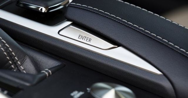 2018 Lexus IS 300h F Sport Navi版  第6張相片