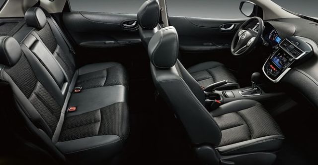 2018 Nissan Tiida 5D 傳奇版  第10張相片