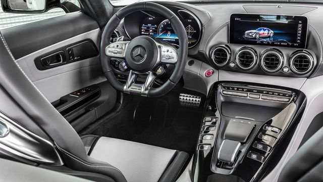 2021 M-Benz AMG GT 4.0 V8  第6張相片
