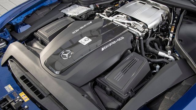 2021 M-Benz AMG GT 4.0 V8  第10張相片