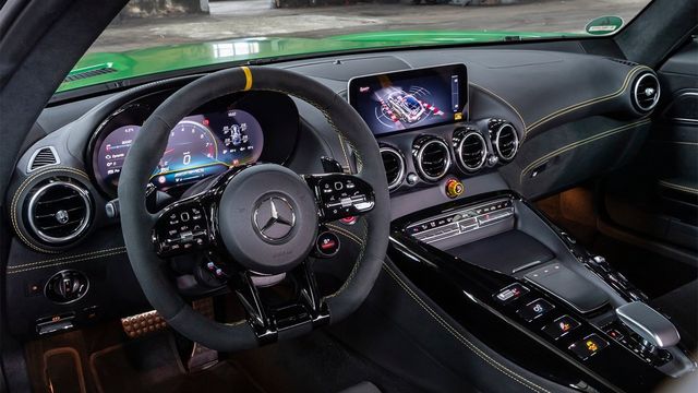 2021 M-Benz AMG GT R 4.0 V8  第5張相片