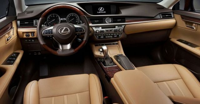 2018 Lexus ES 200頂級Navi版  第6張相片