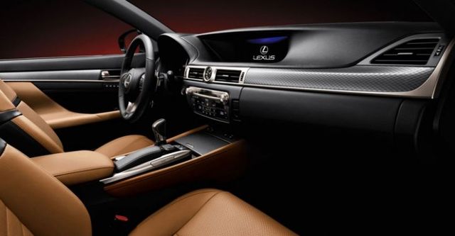 2018 Lexus GS 300 F Sport版  第5張相片