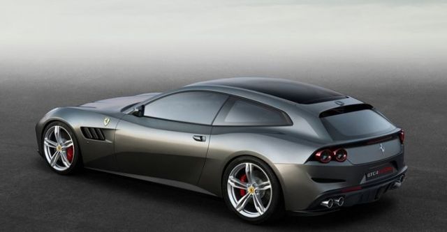 2018 Ferrari GTC4 Lusso V12  第4張相片