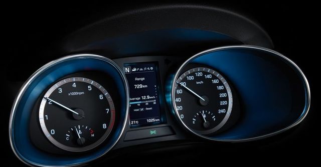 2018 Hyundai Santa Fe 2.2菁英款  第10張相片