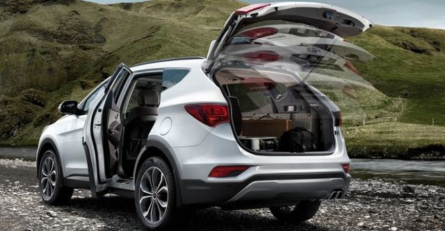 2018 Hyundai Santa Fe 2.4首席款  第5張相片