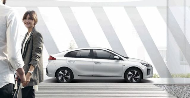 2018 Hyundai Ioniq Hybrid 1.6  第6張相片