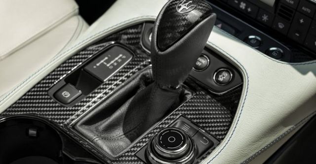 2018 Maserati GranCabrio Sport  第8張相片