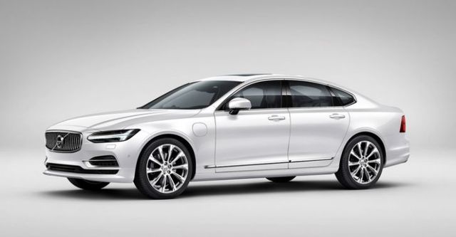 2018 Volvo S90 D4 Momentum  第1張相片