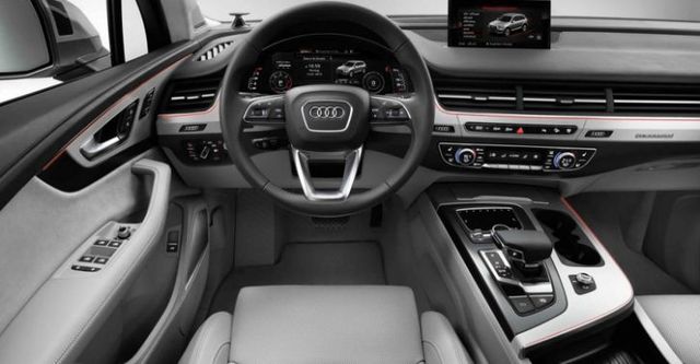 2018 Audi Q7 40 TFSI quattro Luxury七人座  第10張相片