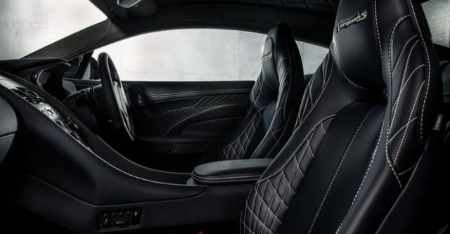 2018 Aston Martin Vanquish S 6.0 V12  第9張相片