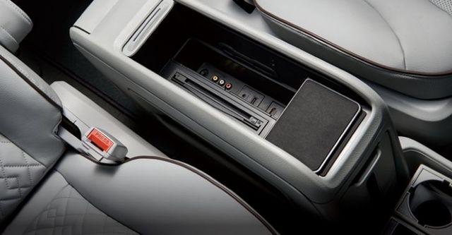 2018 Luxgen M7 Turbo ECO Hyper 3D安全豪華型  第4張相片