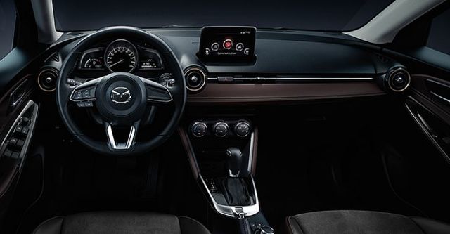 2018 Mazda 2 1.5尊榮型  第6張相片