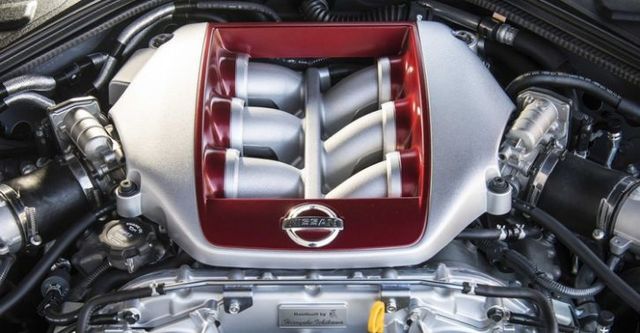 2018 Nissan GT-R 3.8 Black  Premium Edition  第10張相片