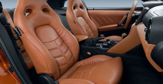 2018 Nissan GT-R 3.8 Premium Edition  第8張相片