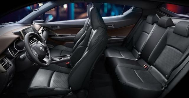 2018 Toyota C-HR 尊爵AWD  第7張相片