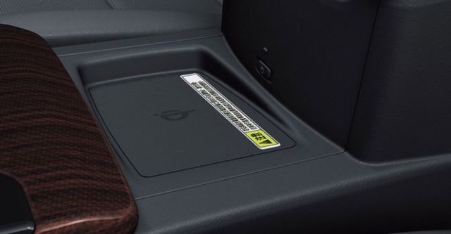 2018 Toyota Camry Hybrid豪華  第10張相片