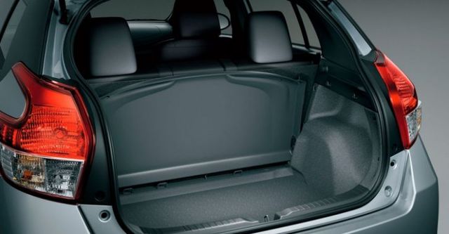 2018 Toyota Yaris 1.5經典  第8張相片