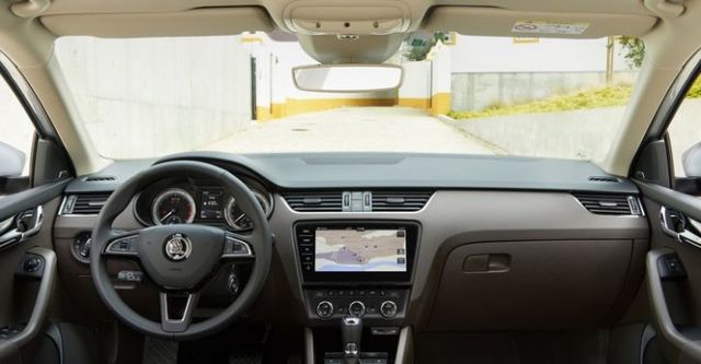 2018 Skoda Octavia Combi 1.0 TSI豪華動能版  第9張相片